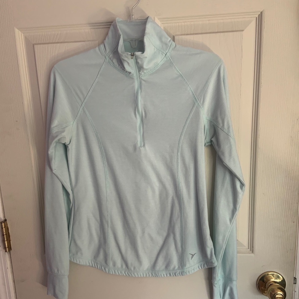 Old navy athletic top